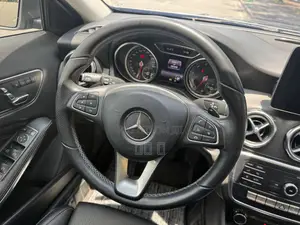 Mercedes-Benz GLA-Class 2018 Gray