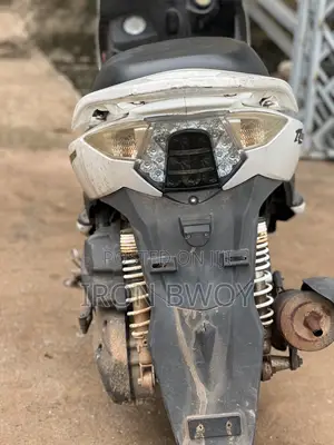 Kymco 2025 White