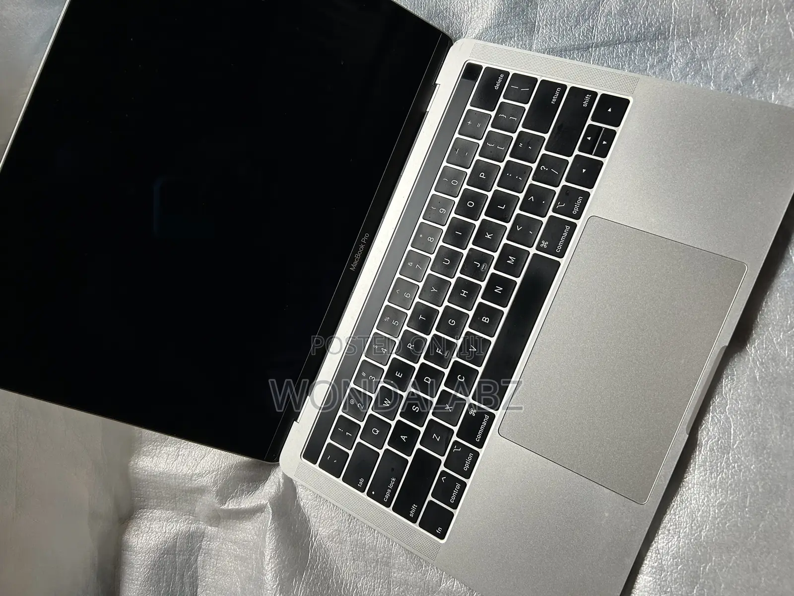 Laptop Apple MacBook 2018 16GB Intel Core i5 SSD 256GB