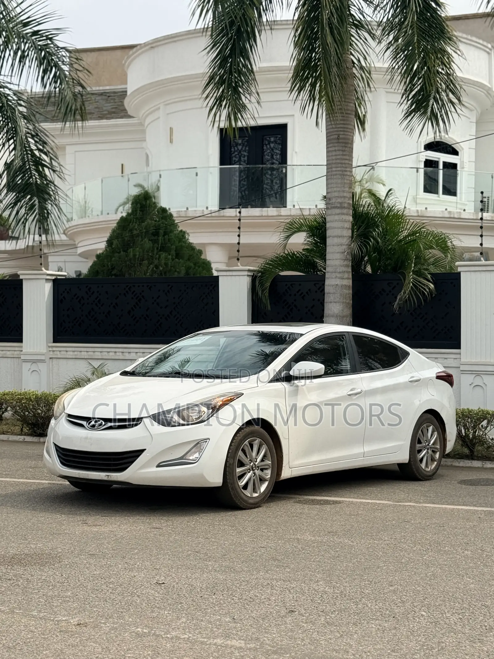 Hyundai Elantra 2015 White
