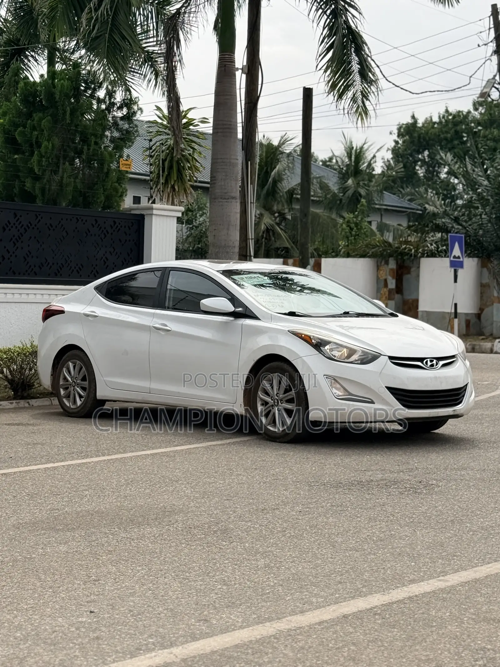 Hyundai Elantra 2015 White