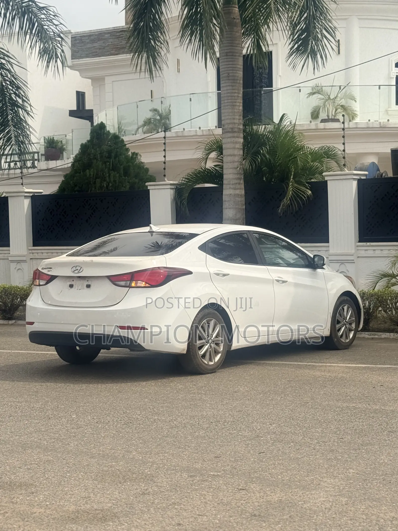 Hyundai Elantra 2015 White