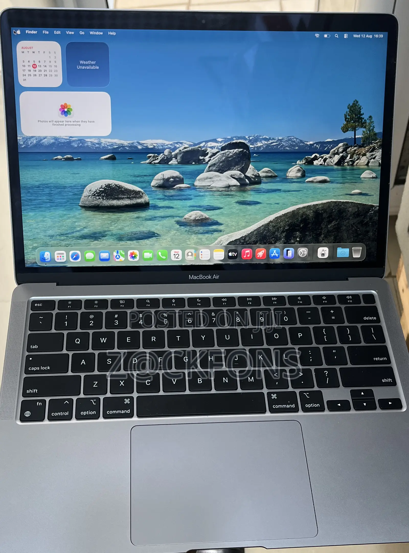 Laptop Apple MacBook Air 2020 M1 8GB Intel Core i5 SSD 256GB
