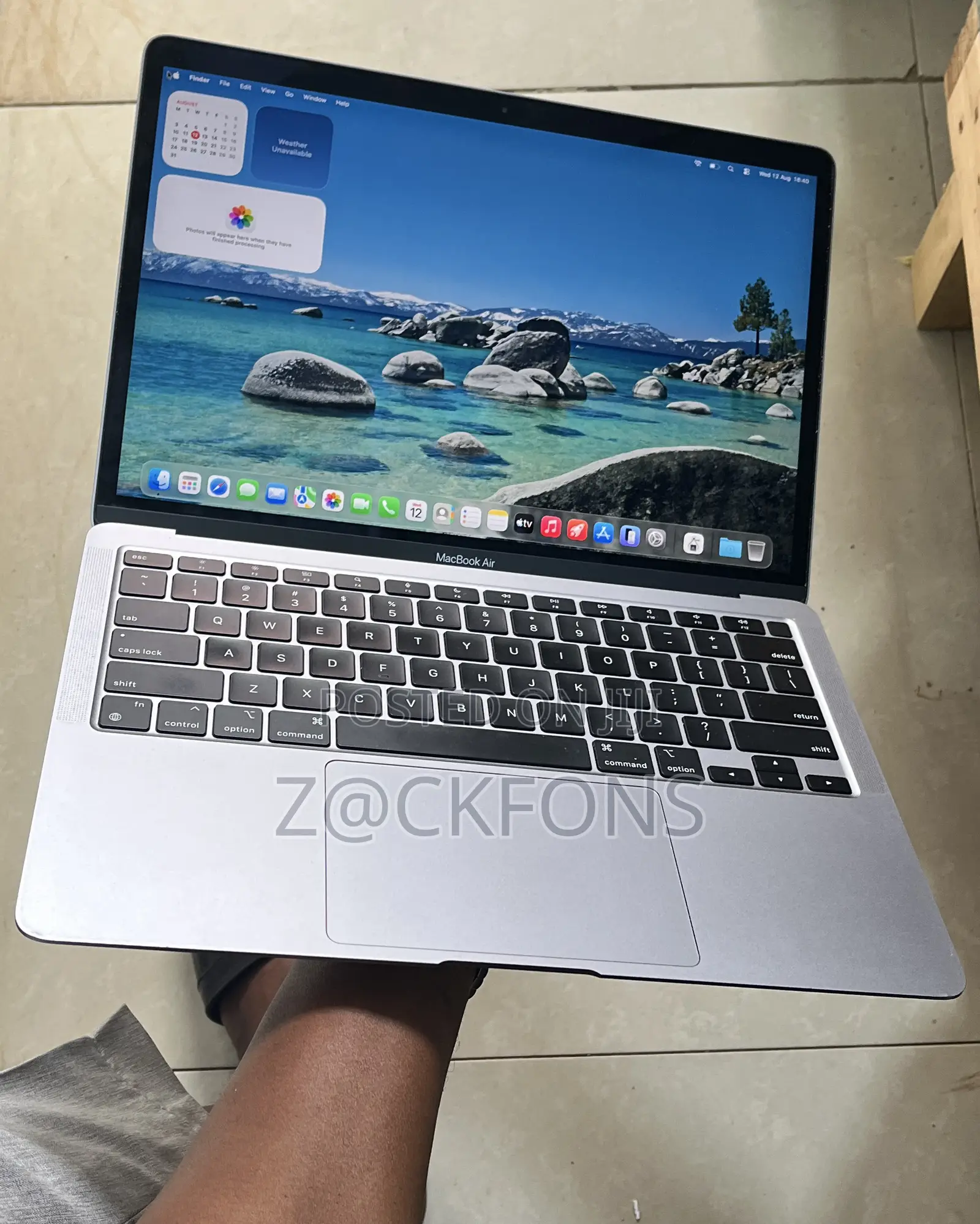 Laptop Apple MacBook Air 2020 M1 8GB Intel Core i5 SSD 256GB