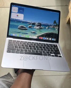 Laptop Apple MacBook Air 2020 M1 8GB Intel Core i5 SSD 256GB