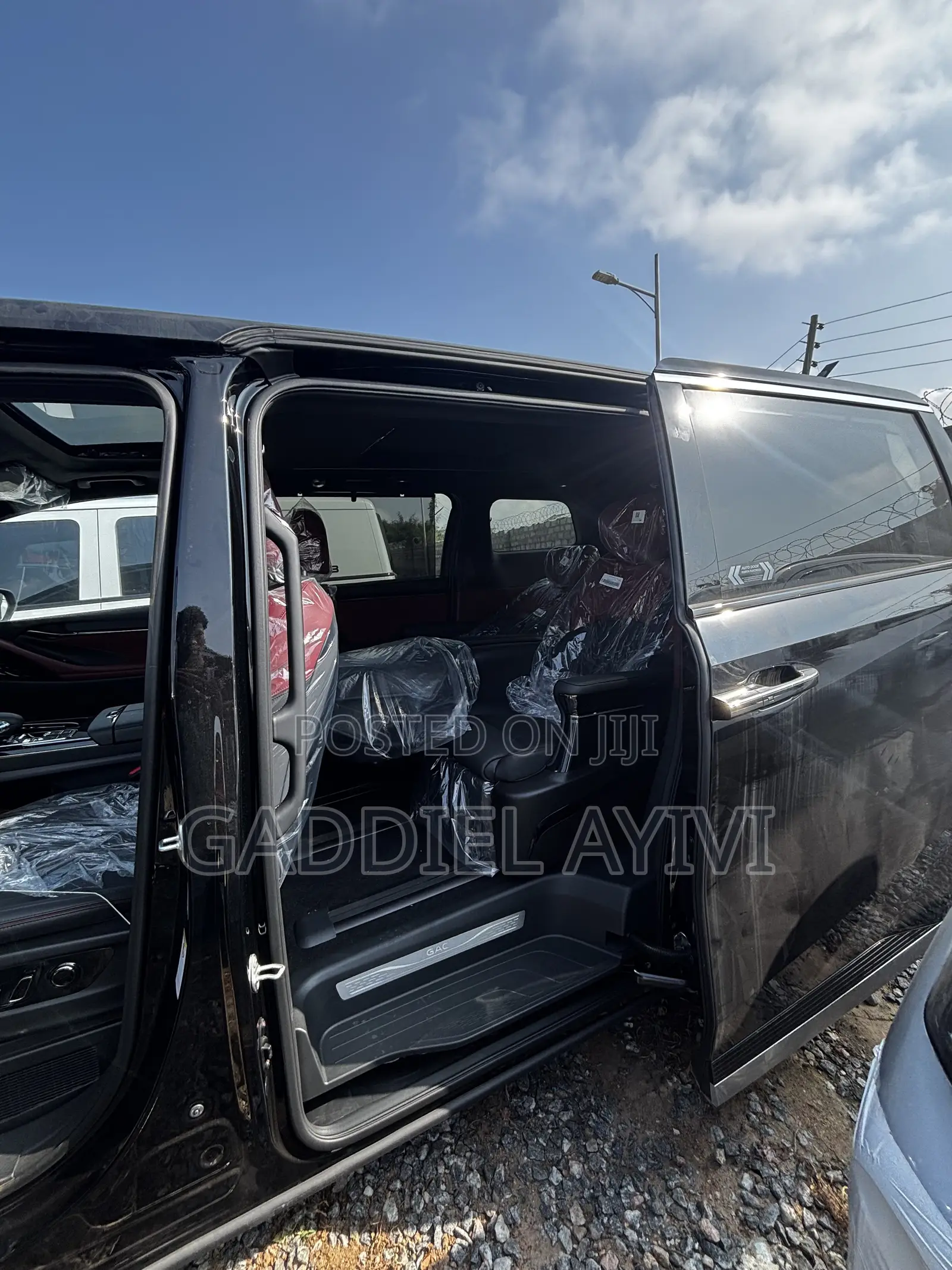 New GAC GM8 2025 Black