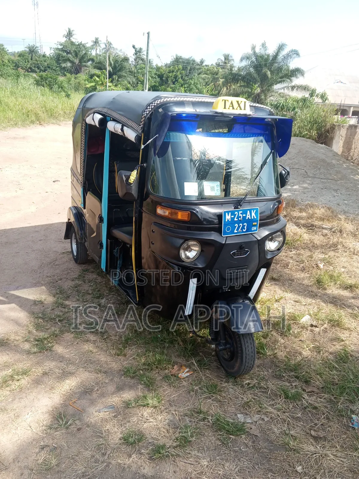 Bajaj RE 2025 Black