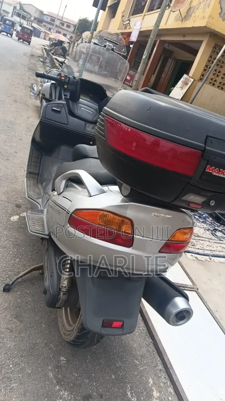 Suzuki Burgman 2018 Blue