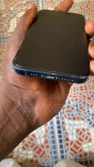 Apple iPhone 12 64 GB Blue