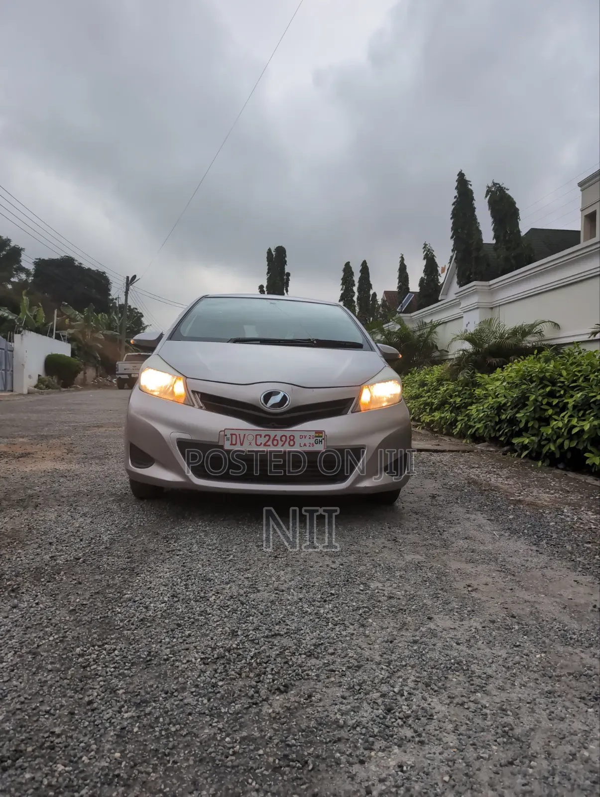 Toyota Vitz 2012 Purple