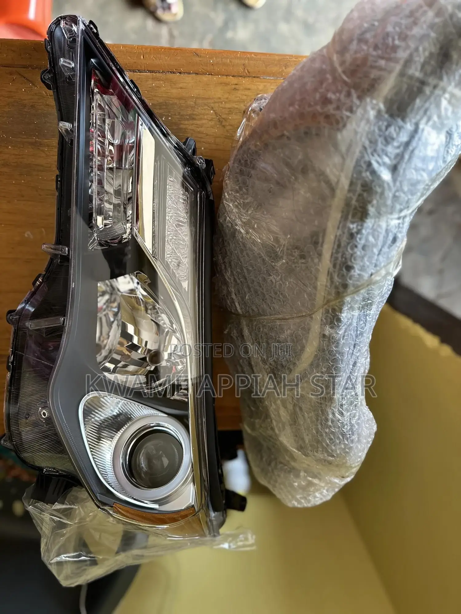 RAV4 “2013,2014, 2015” Headlight Pair