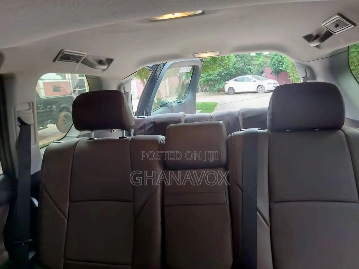 Toyota Land Cruiser 4.5 V8 VXR 2021 Black