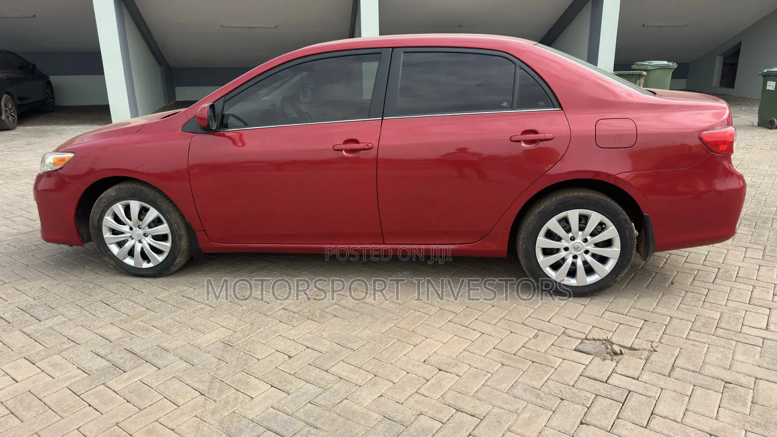 Toyota Corolla LE 4dr Sedan (1.8L 4cyl 4A) 2013 Red