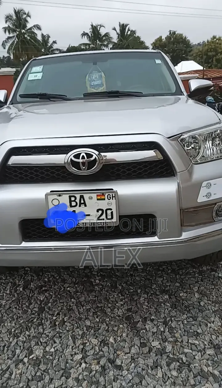 Toyota 4-Runner 2013 Silver