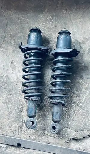 Toyota Corolla Back Shocks