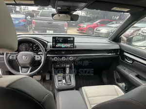 Honda CR-V 2023 White