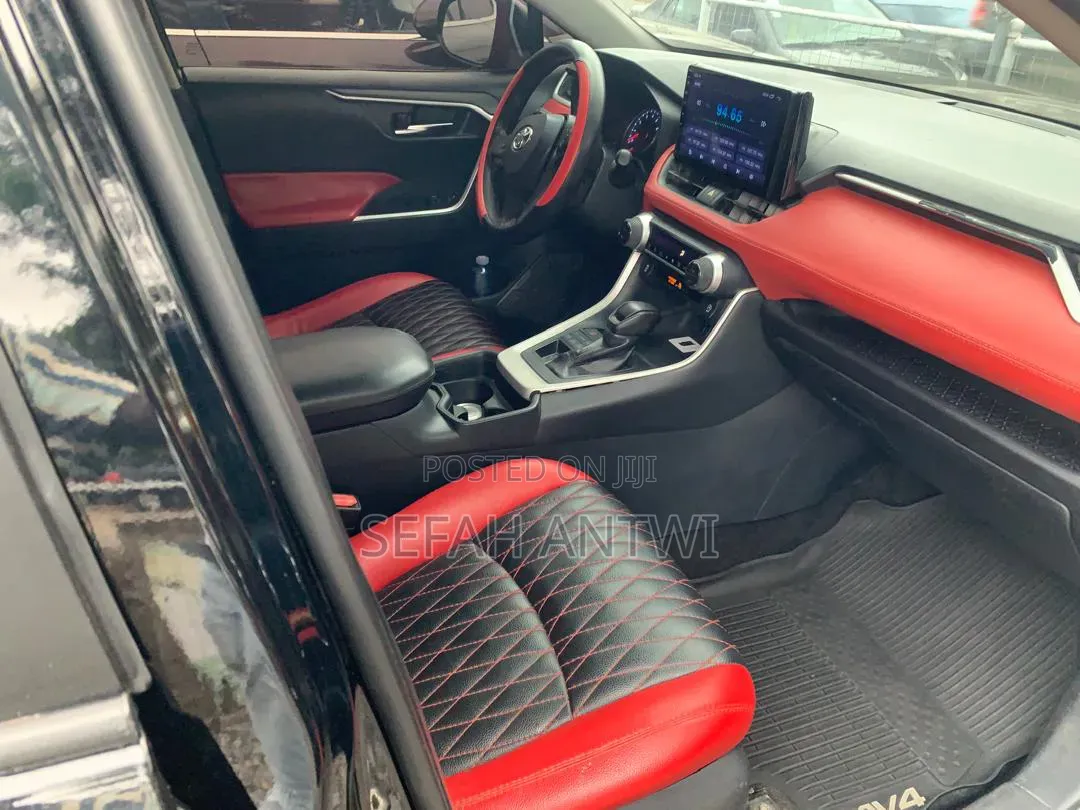 Toyota RAV4 2020 Black