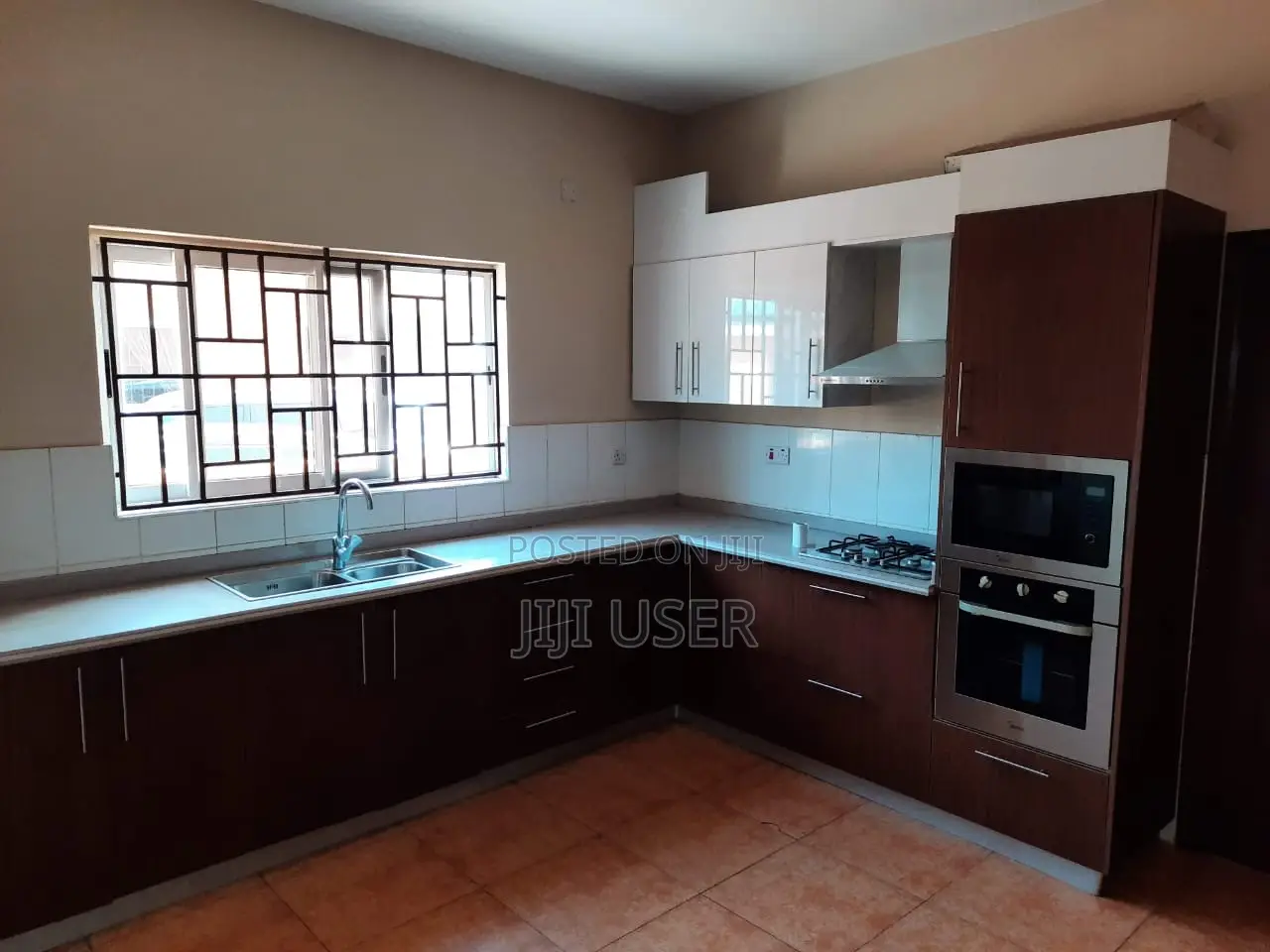 3bdrm House in Devtracco, Community 25 for rent