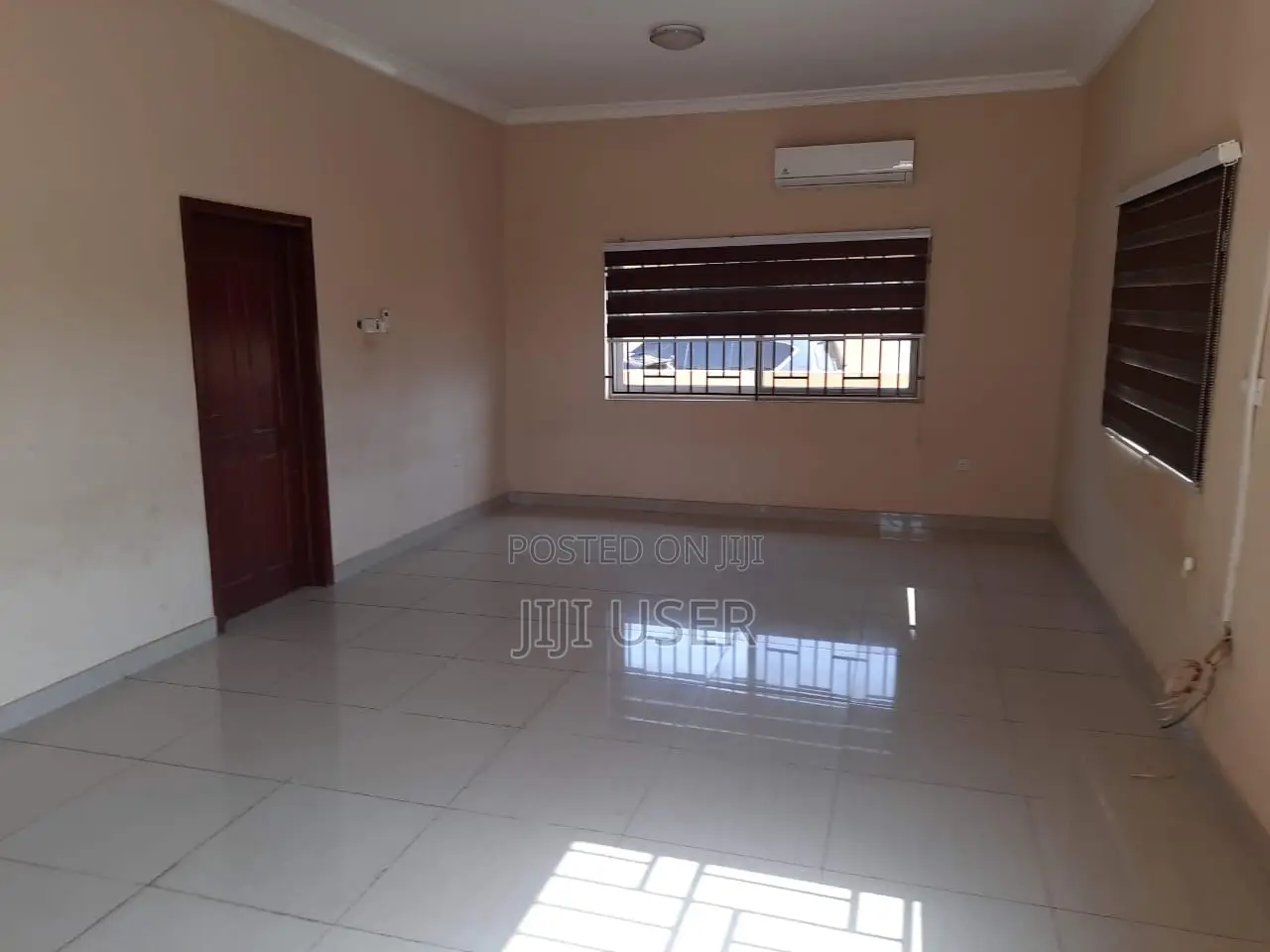 3bdrm House in Devtracco, Community 25 for rent