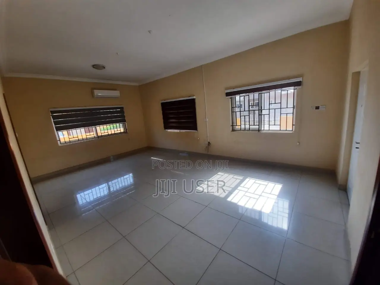 3bdrm House in Devtracco, Community 25 for rent