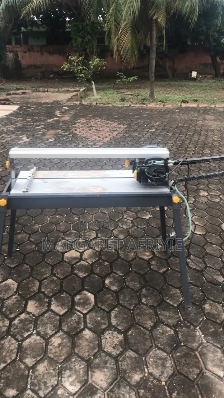 Table Tile Cutter Machine