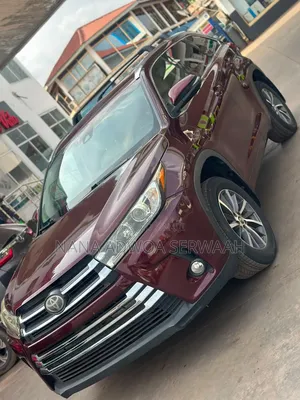 Toyota Highlander 2018 Red