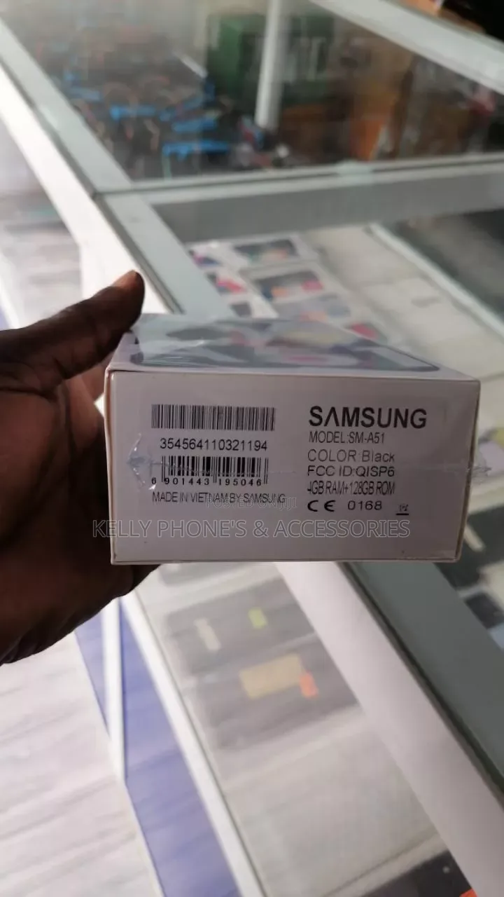 New Samsung Galaxy S22 Ultra 128 GB Black