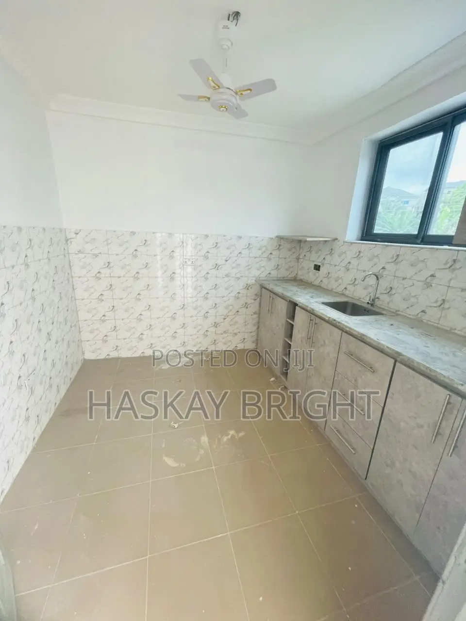 2bdrm Apartment in Ablekuma for rent