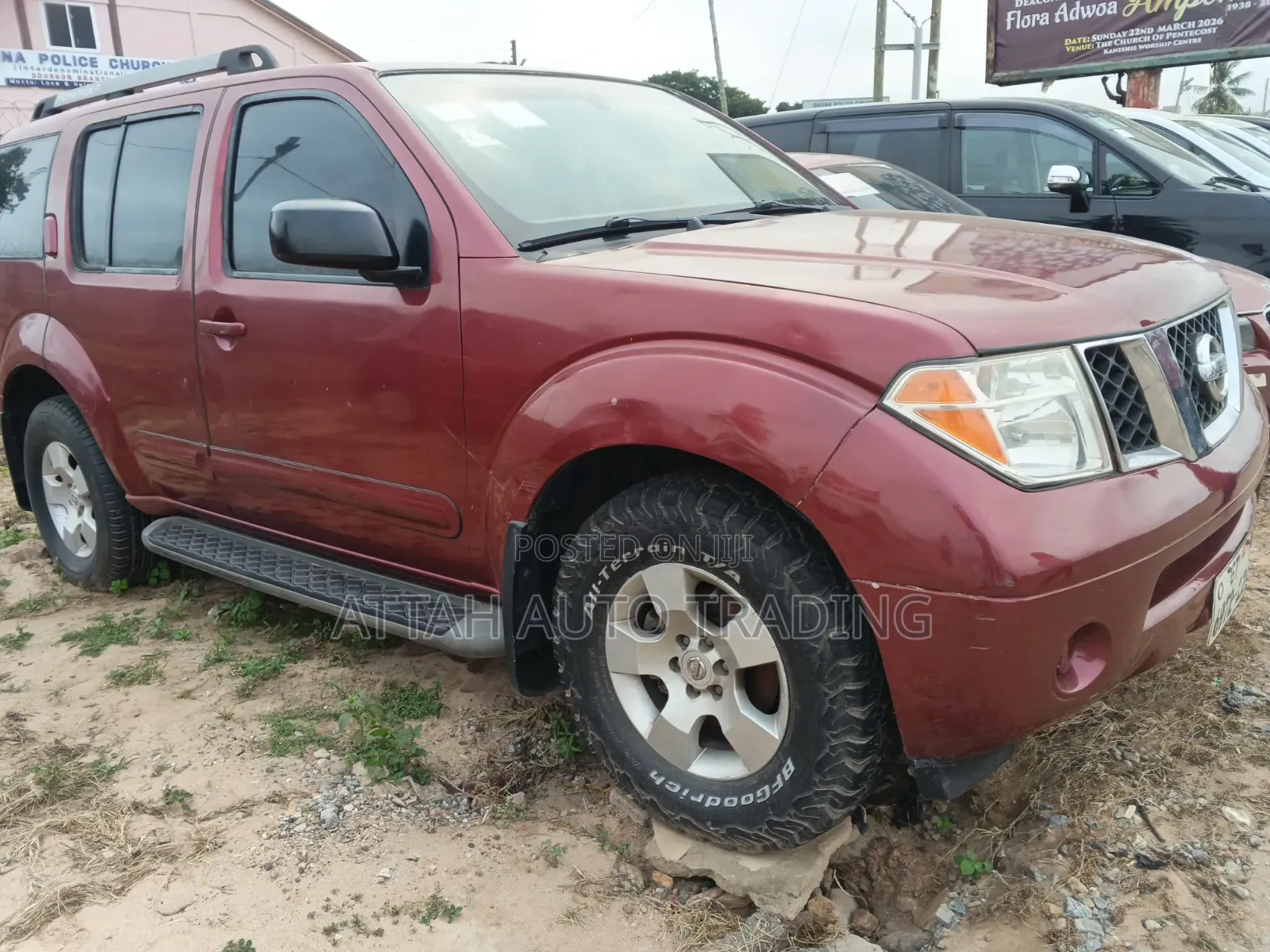 Nissan Pathfinder 2008 Red
