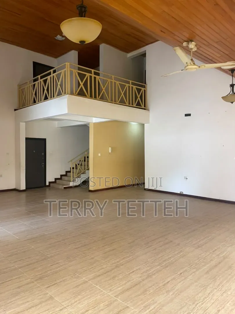 4bdrm House in Trade Fair for rent