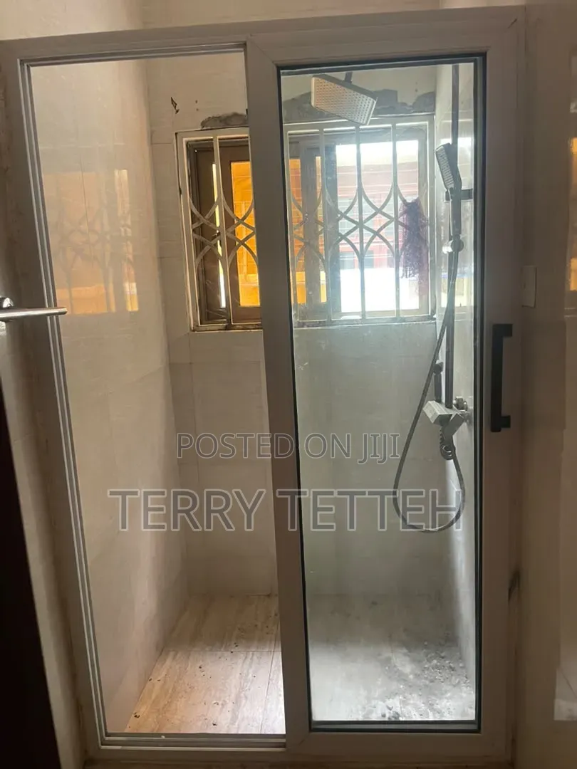 4bdrm House in Trade Fair for rent