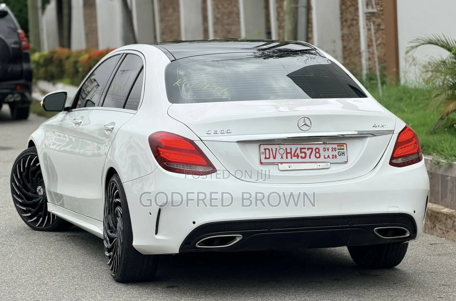 Mercedes-Benz C300 Sport 4Matic Sedan AWD (2.0L 4cyl 7A) 2017 White