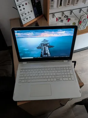 Laptop HP Envy x360 Convertible 15 es2xx 8GB Intel Core i5 SSD 512GB