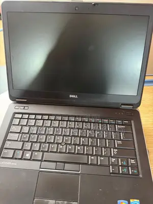 Laptop Dell Latitude E6440 4GB Intel Core i5 HDD 500GB