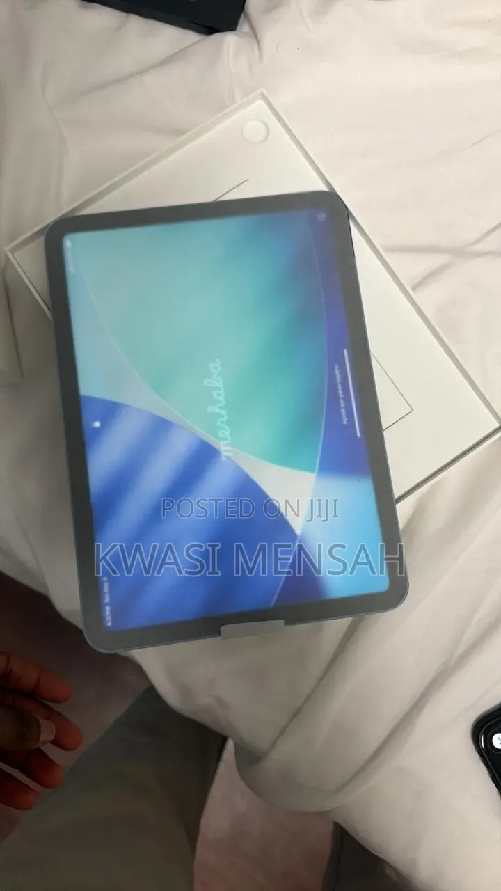 Apple iPad (2025) 128 GB Blue