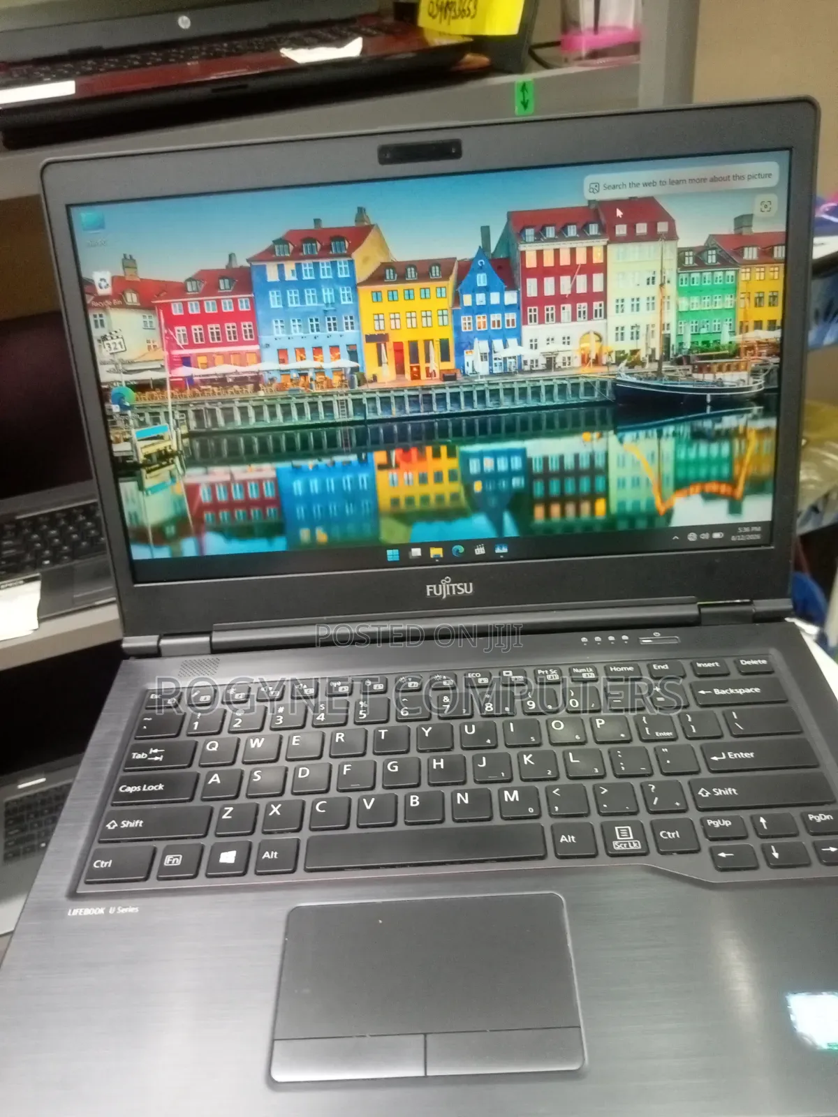 Laptop Fujitsu Lifebook U749 16GB Intel Core i7 SSD 512GB
