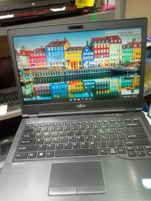 Laptop Fujitsu Lifebook U749 16GB Intel Core i7 SSD 512GB