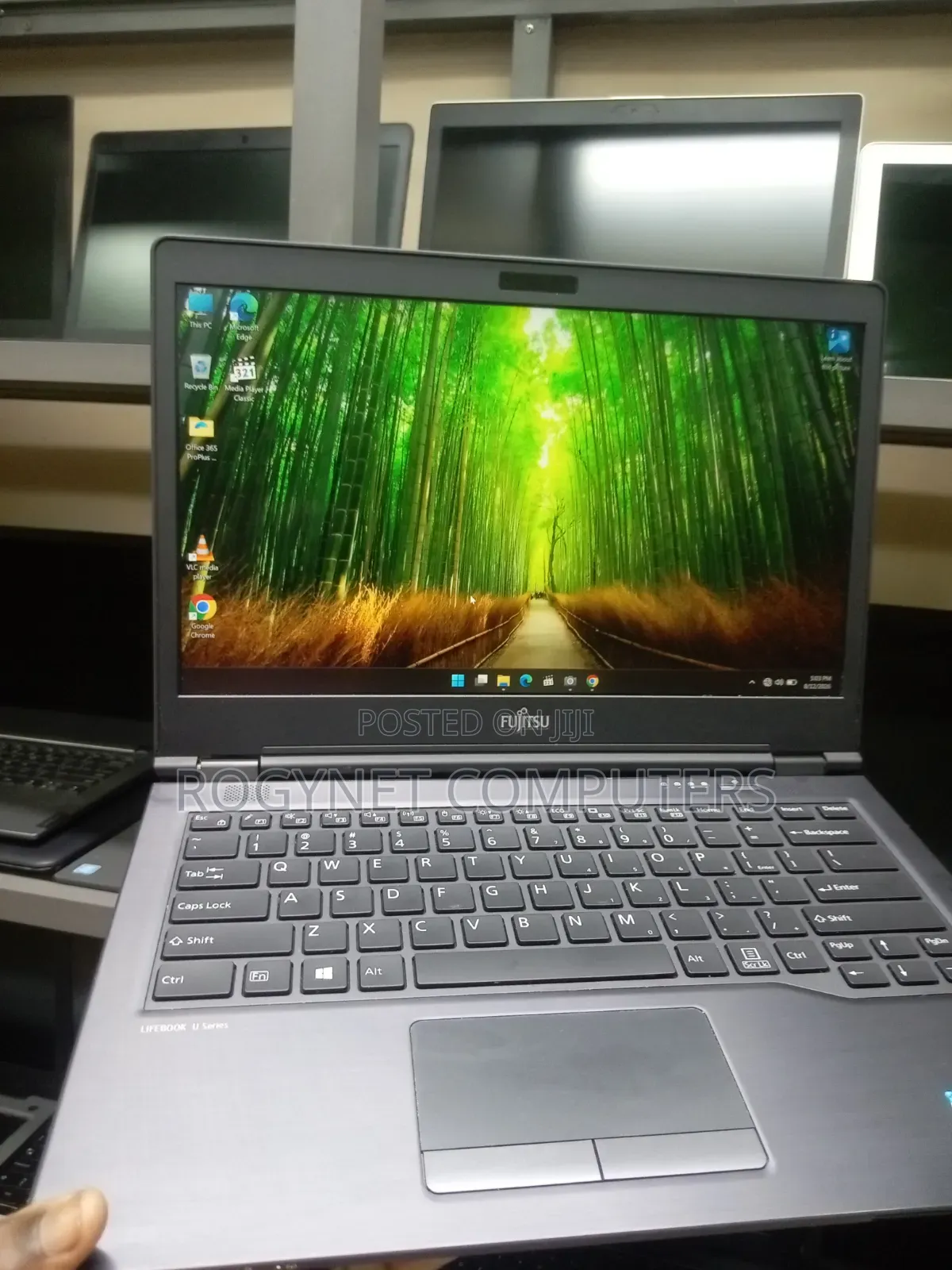 Laptop Fujitsu Lifebook U749 16GB Intel Core i7 SSD 256GB