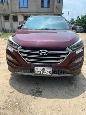 Hyundai Tucson 2017 Red