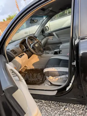 Toyota Highlander 2011 Black