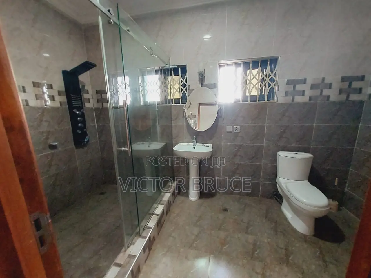 3bdrm Apartment in Bruce Villa, Frafraha for rent