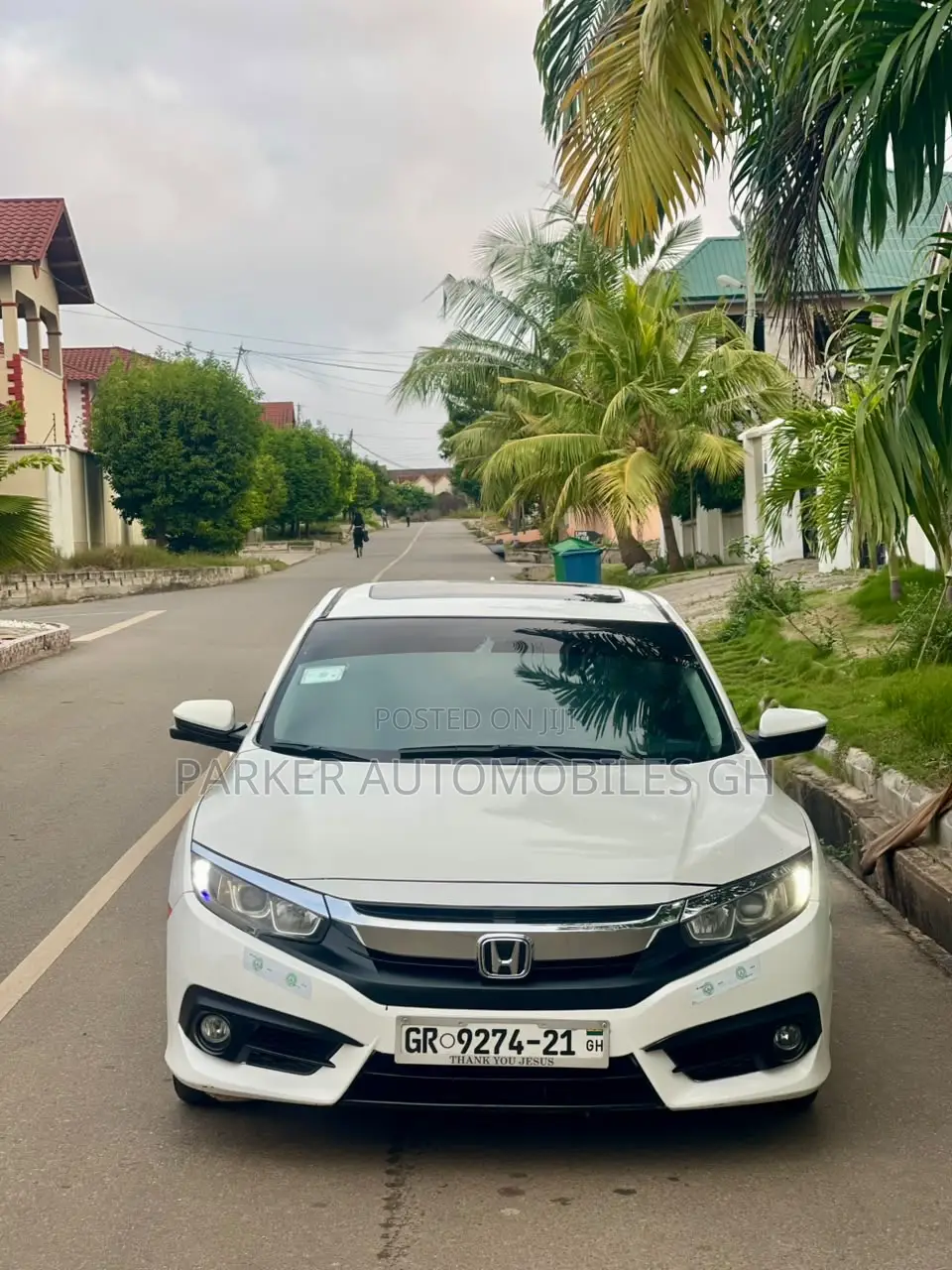 Honda Civic EX-L w/Navi 4dr Hatchback (1.5L 4cyl) 2017 White