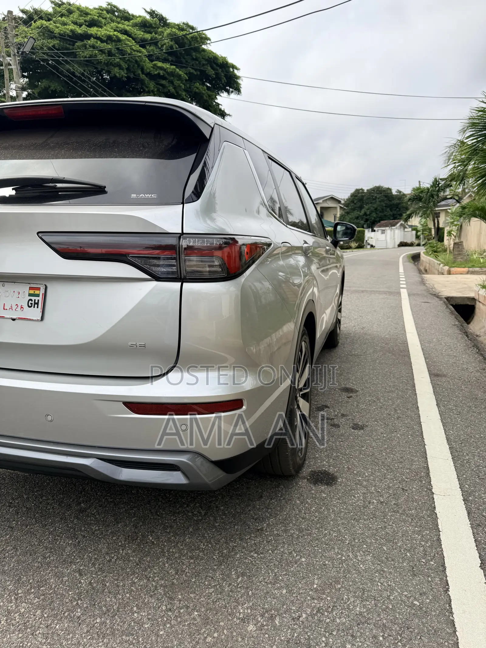 Mitsubishi Outlander SE 2025 Silver