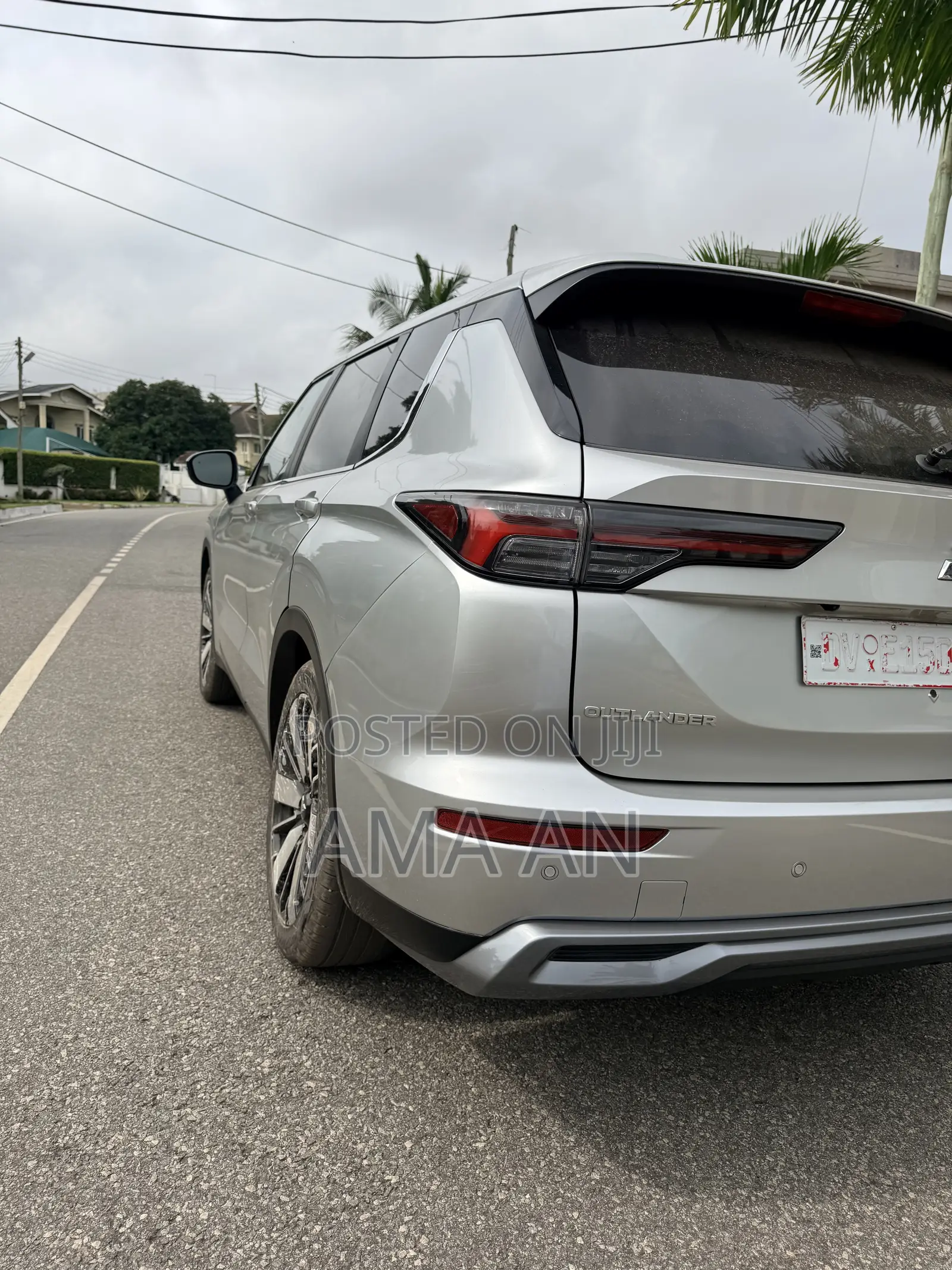 Mitsubishi Outlander SE 2025 Silver