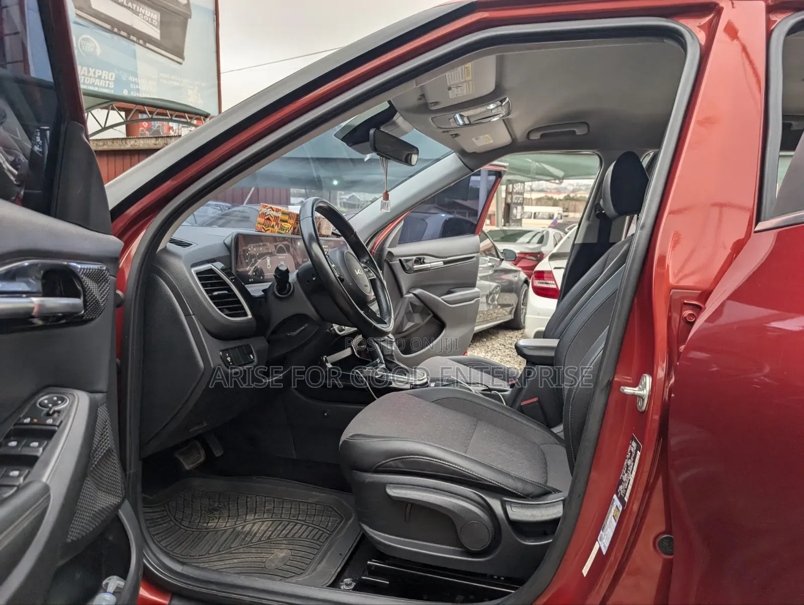 Kia Seltos X-Line 2024 Red