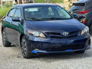 Toyota Corolla 2012 Blue