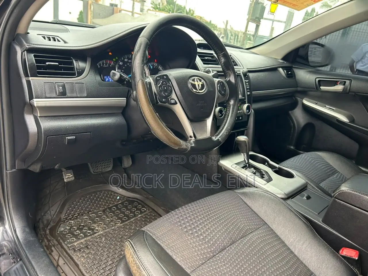 Toyota Camry SE 4dr Sedan (2.5L 4cyl 6A) 2014 Black
