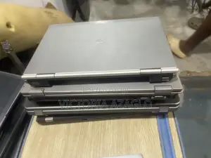 Laptop 4GB Intel Core i5 HDD 128GB