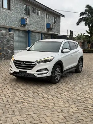 Hyundai Tucson 2017 White