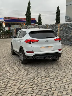 Hyundai Tucson 2017 White